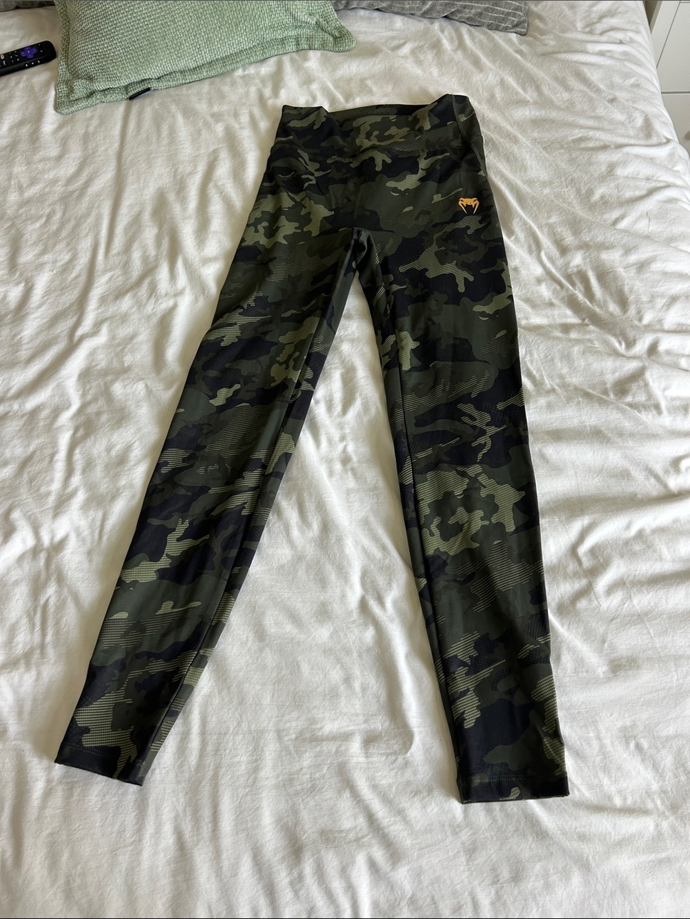 Venum x Sophia Rose Leggings in Forest Green Camo